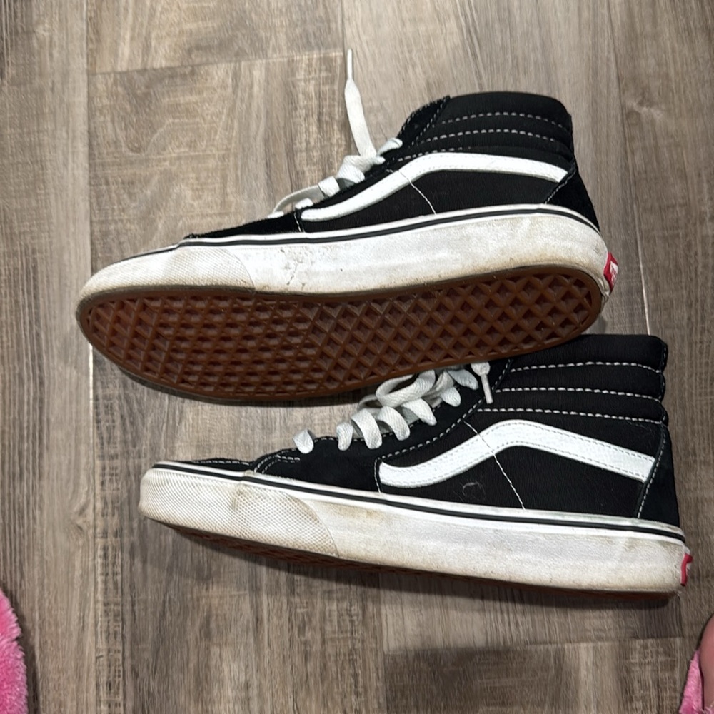 Vans - Picture 4 of 4